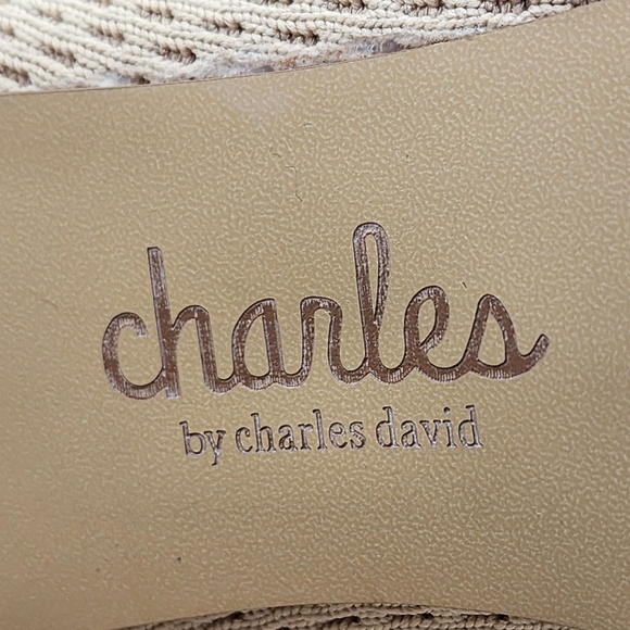 Charles Davis Women's Matera Stretch Knit Bootie - 9.5 - Picture 7 of 9